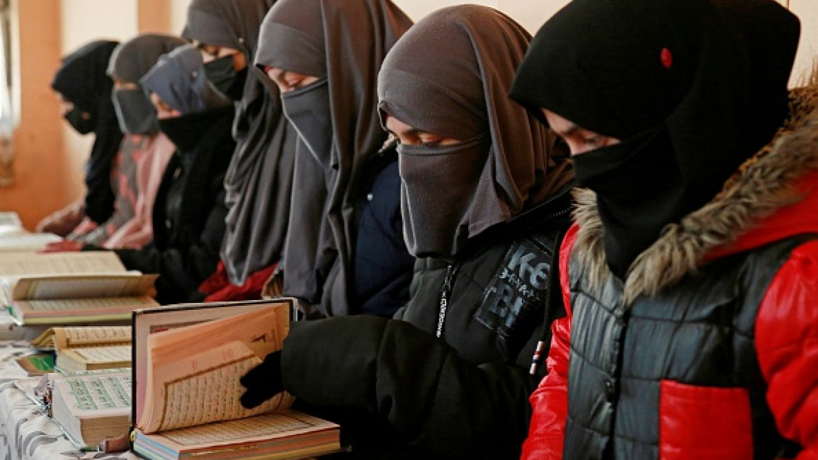 Taliban Akan Buka Kembali Sekolah Untuk Anak Perempuan Di Tingkat Dasar Dalam Waktu Dekat